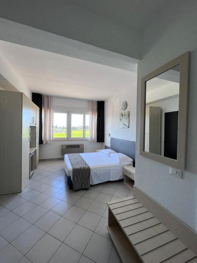 Hotel Letizia Follonica Luaran gambar