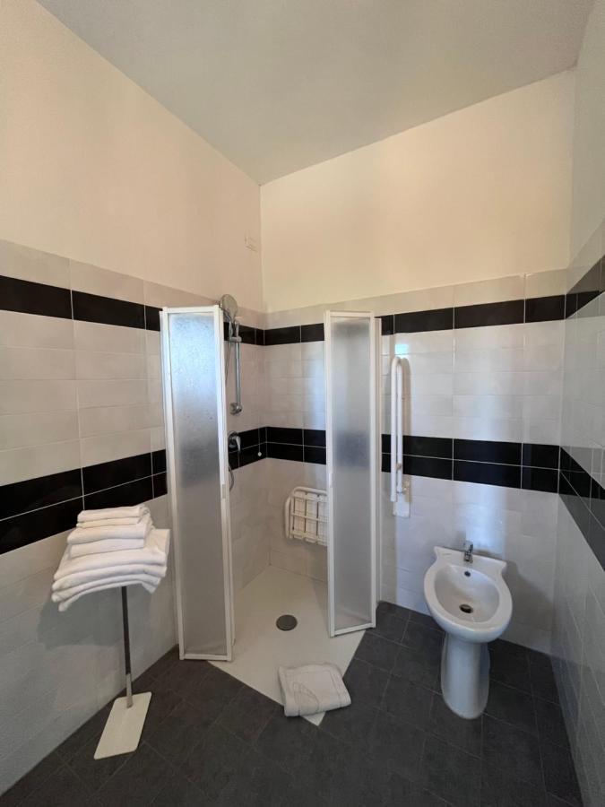 Hotel Letizia Follonica Luaran gambar
