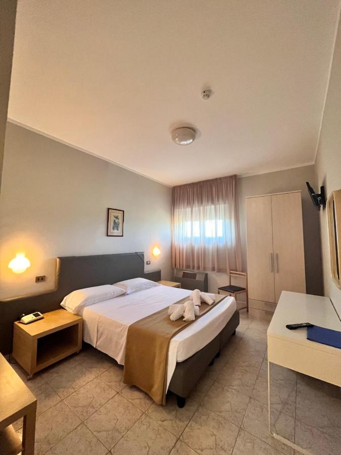 Hotel Letizia Follonica Luaran gambar