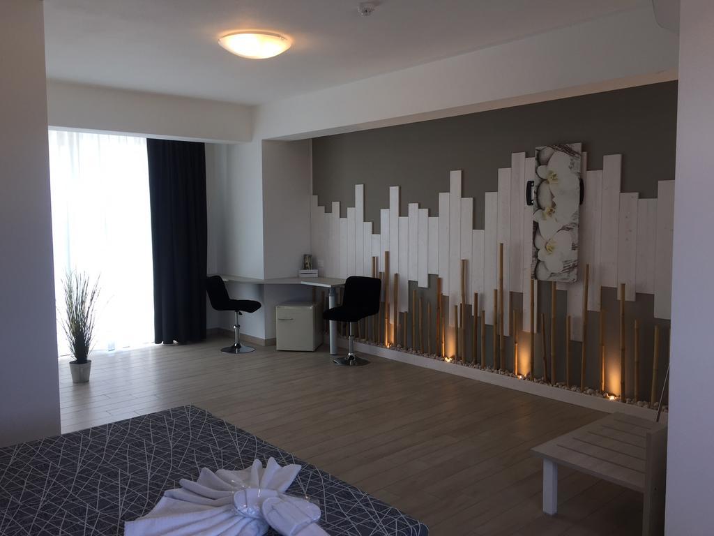 Hotel Letizia Follonica Luaran gambar